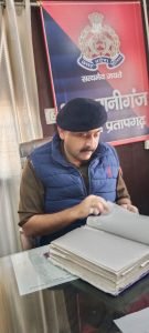 एएसपी ने किया रानीगंज थाने का औचक निरीक्षण